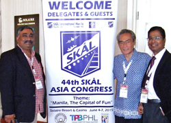 3. フィリピン、マニラのソレア・カジノ＆リゾートで開催されたスコールクラブ・アジア大会に出席