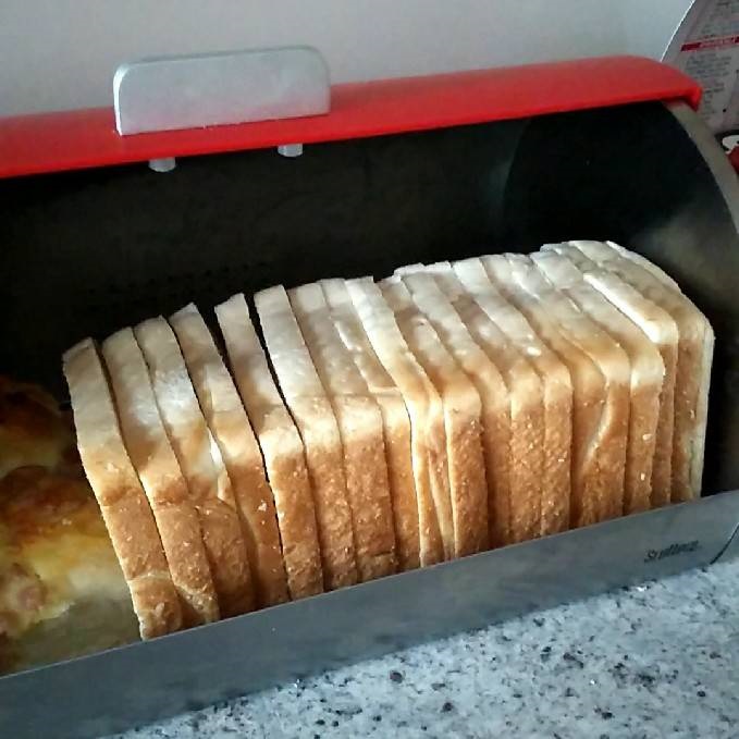 サンドウィッチを作るためのパン！